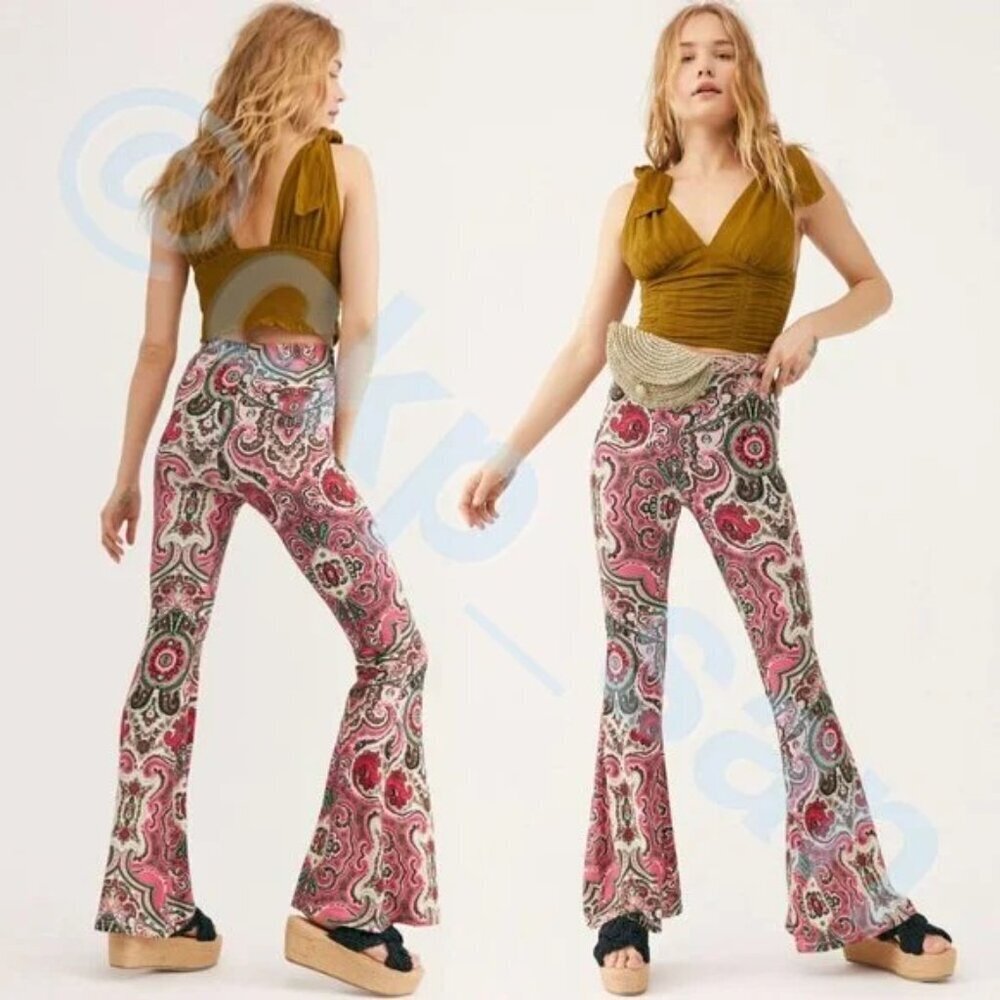 Free People Harper Printed Boho Paisley Retro 70s Pull On Flare Pant in Pink XS